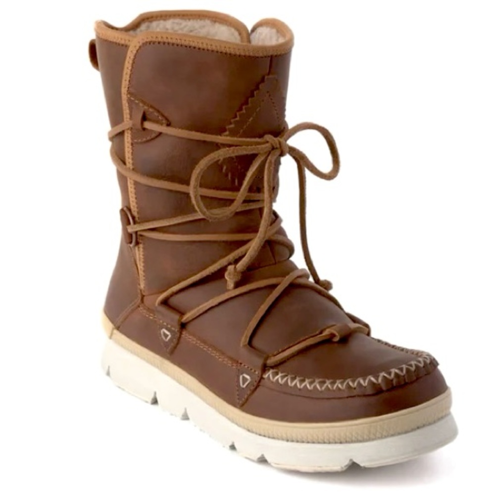 Brand New! Women’s Manitobah Mukluk - Waterproof! Size 8